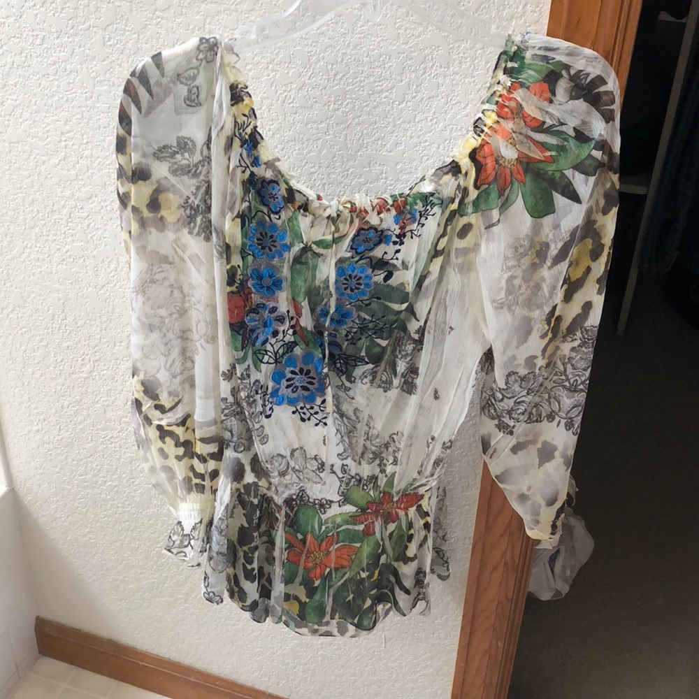Festival blouse
